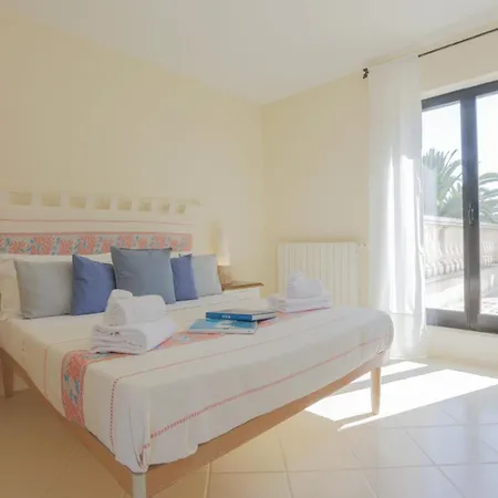 *exclusive Apulian With Heated Swimming Pool* *