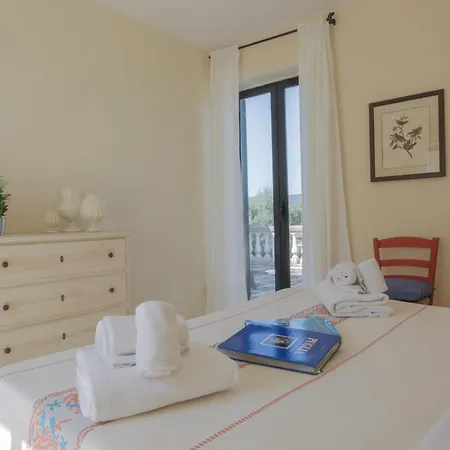 Villa *exclusive Apulian With Heated Swimming Pool* Villanova di Ostuni
