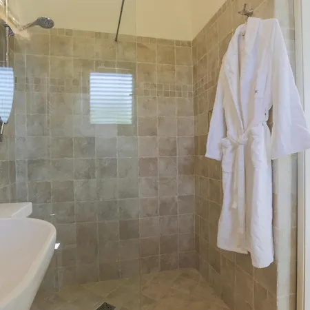 *exclusive Apulian With Heated Swimming Pool* Villanova di Ostuni