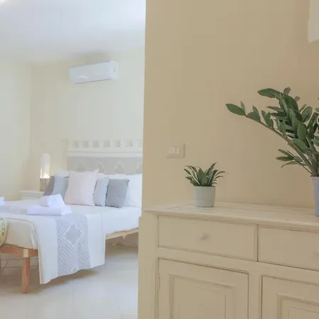 *exclusive Apulian With Heated Swimming Pool*